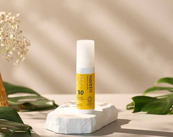 Mineral sunscreen broad spectrum SPF50 TINTED